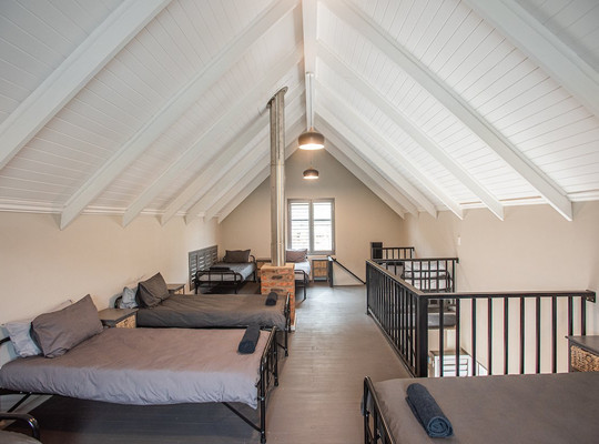 Star Dam Estate主图