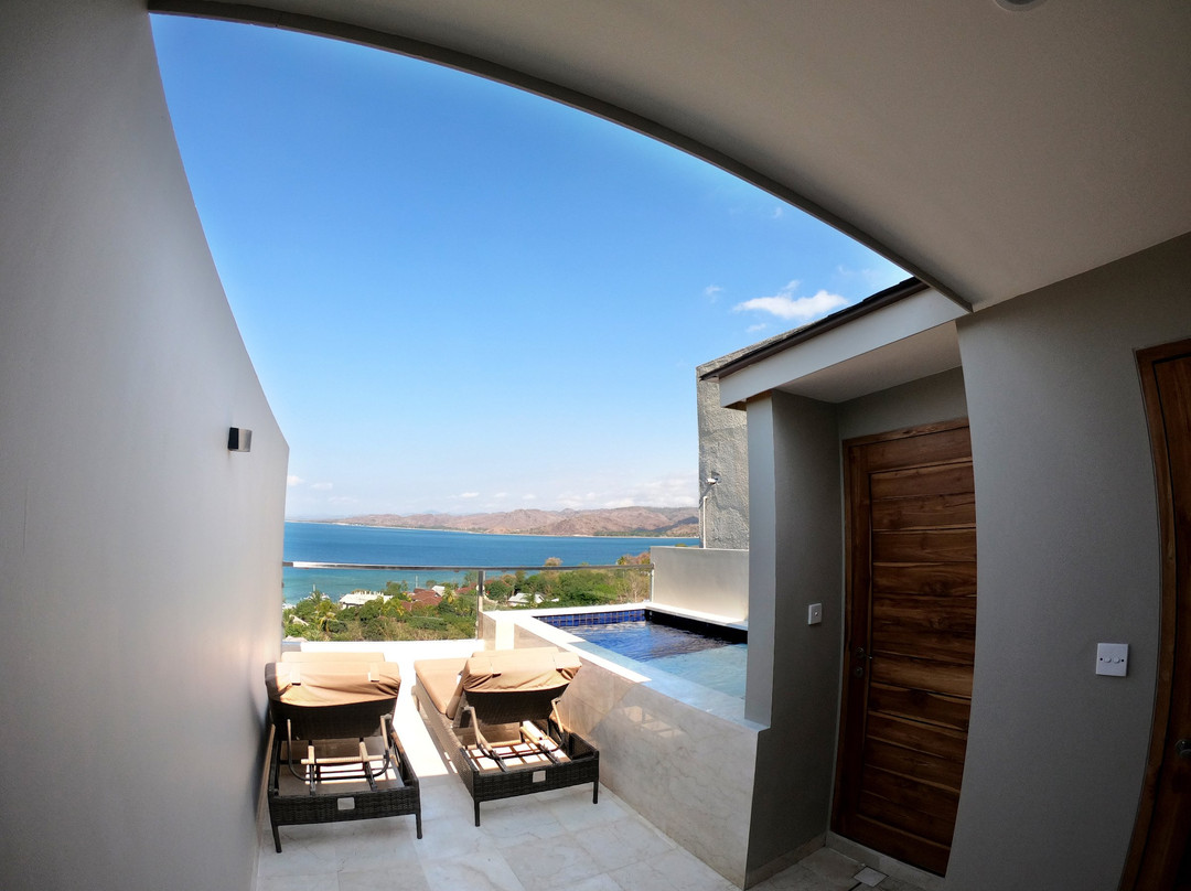 Bukit Pool Suites主图