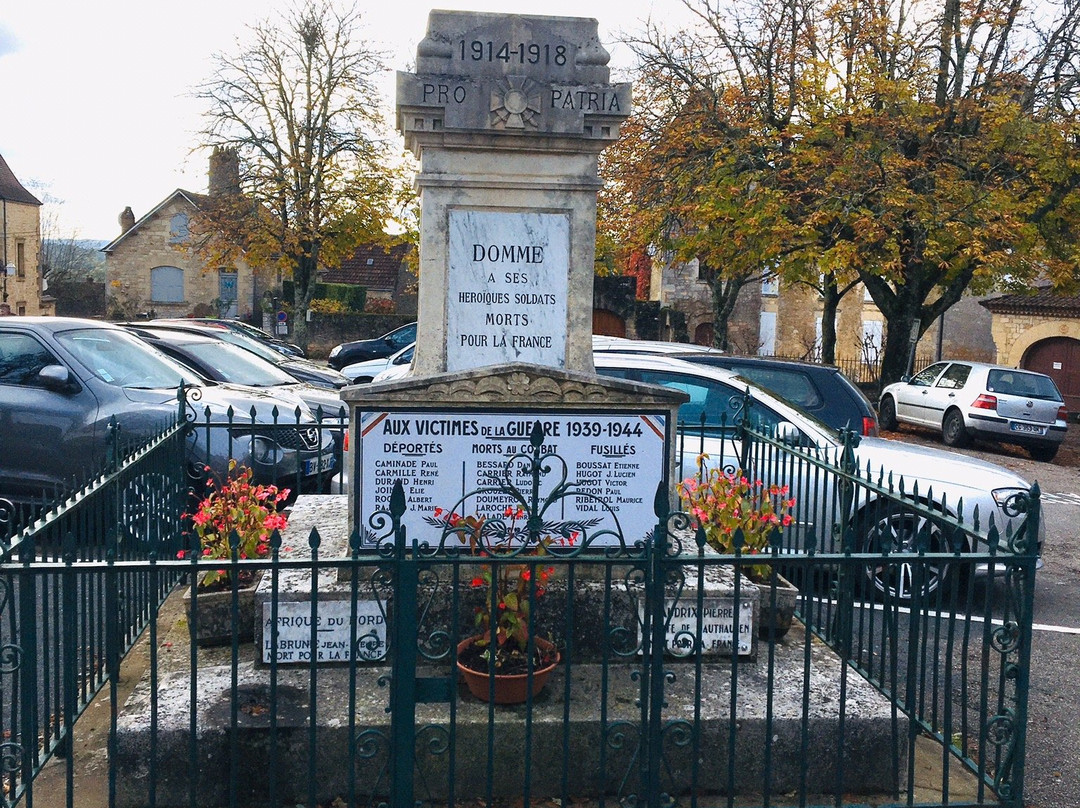 War Memorial Domme景点图片