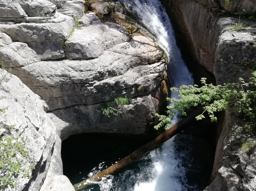 Cascade de la Lance景点图片