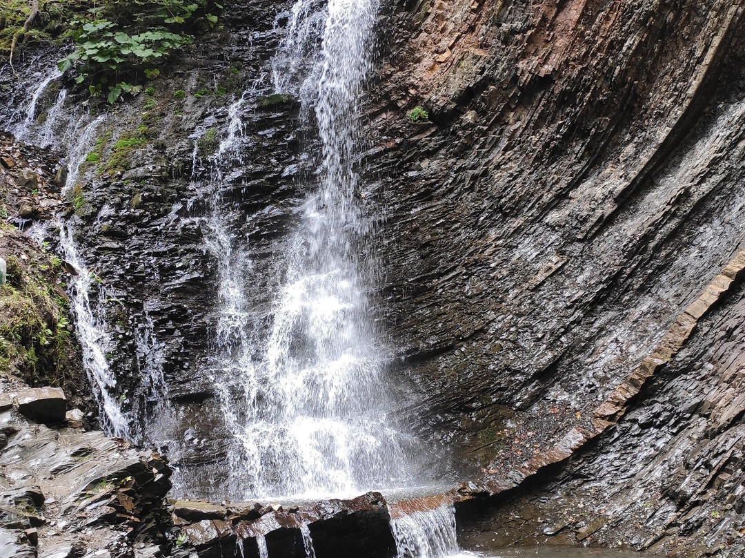 Waterfall Guk景点图片