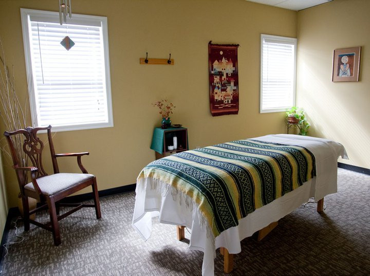 Massage Works Wellness Center景点图片