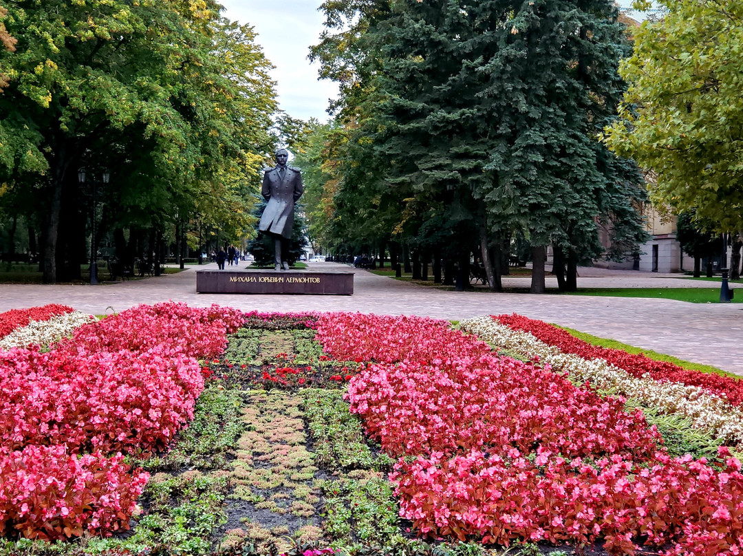 Monument to M.Yu. Lermontov景点图片