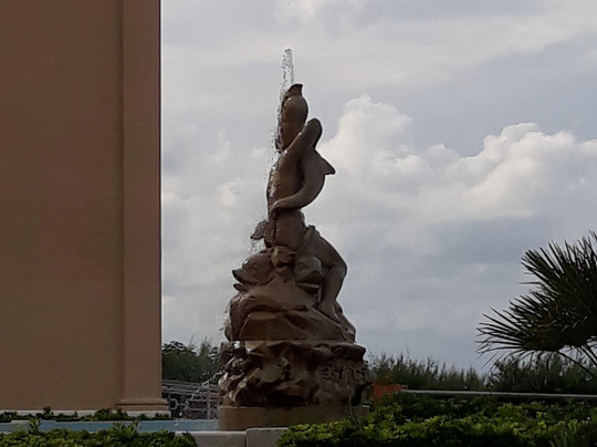 Fontana di Piazza Sant'Antonio-Termoli必去景点