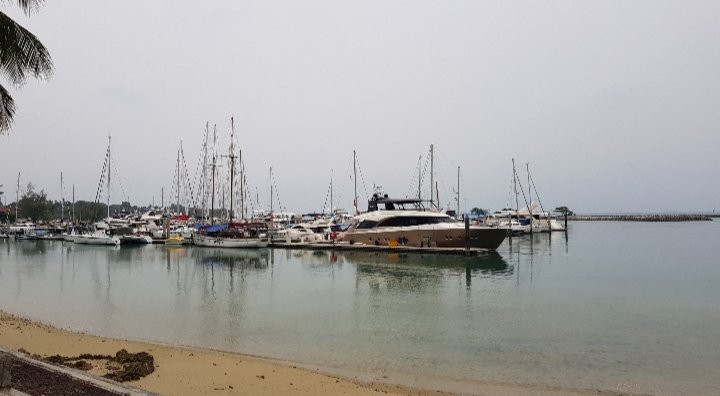 农沙海滨度假村主图