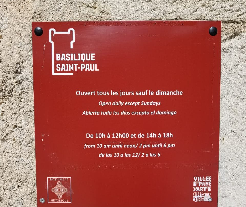 Église Saint-Paul-纳博讷必去景点