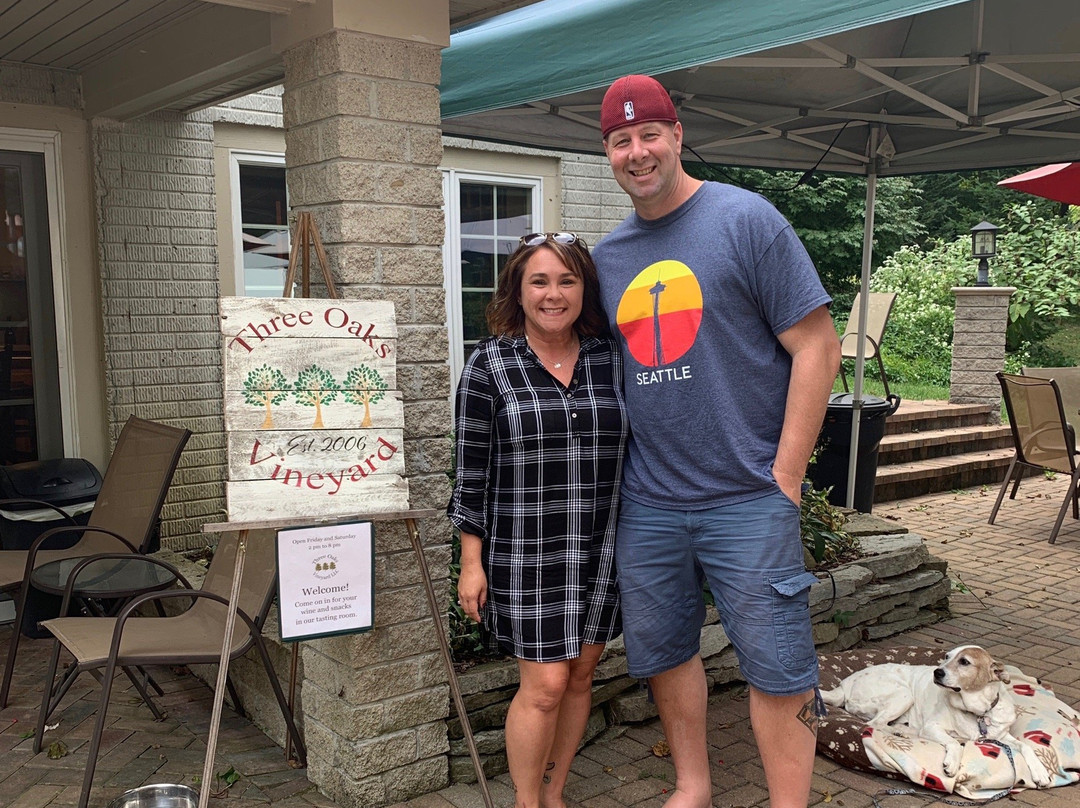 Three Oaks Vineyard, LLC-格兰维尔必去景点