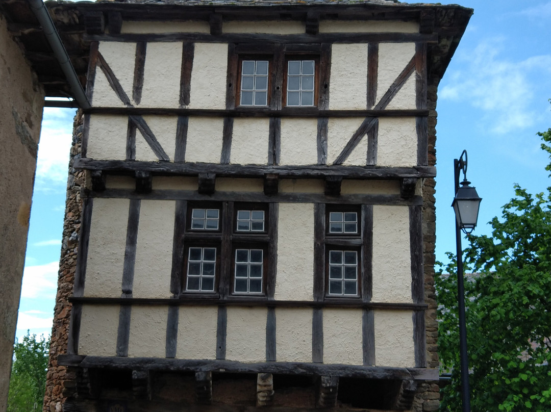 Village Médiéval de Prévinquières