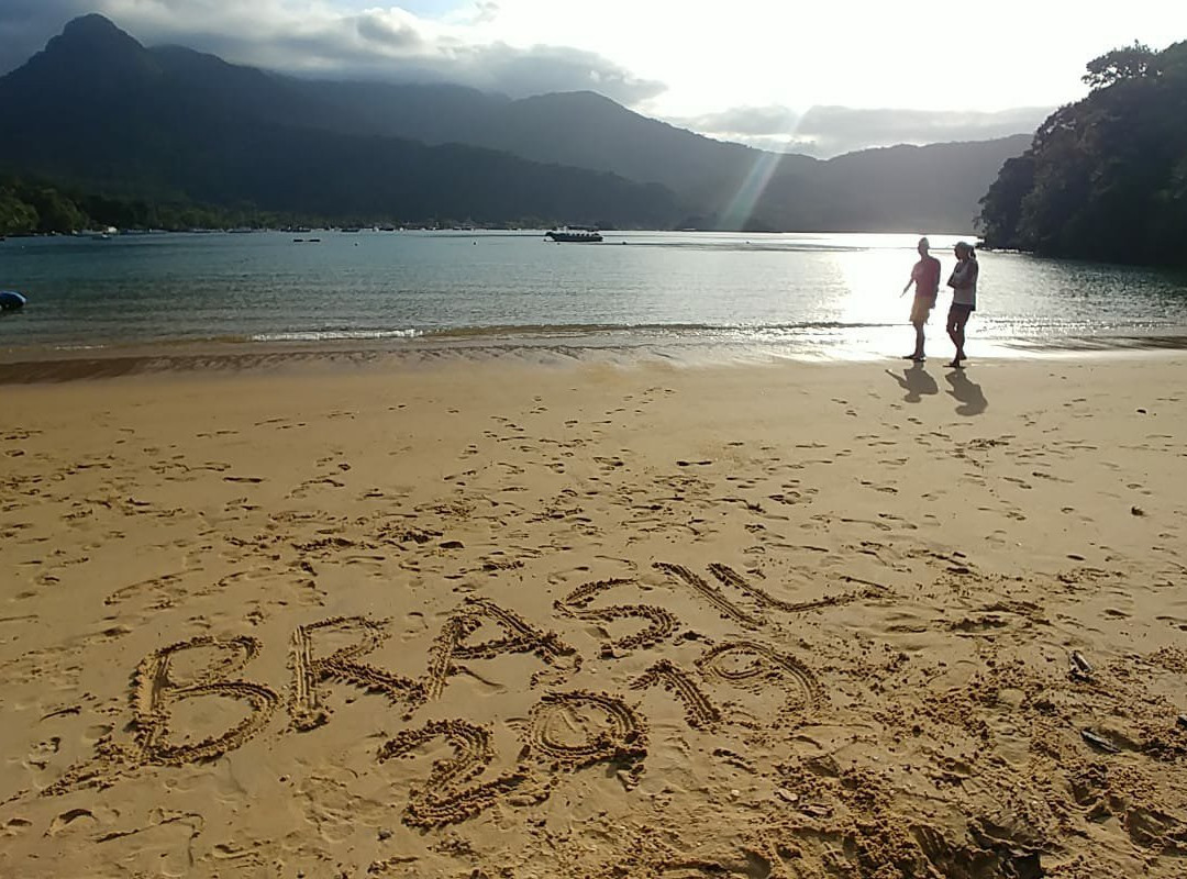 Crena Beach景点图片