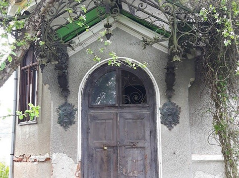 Castelul Josika-Surduc必去景点