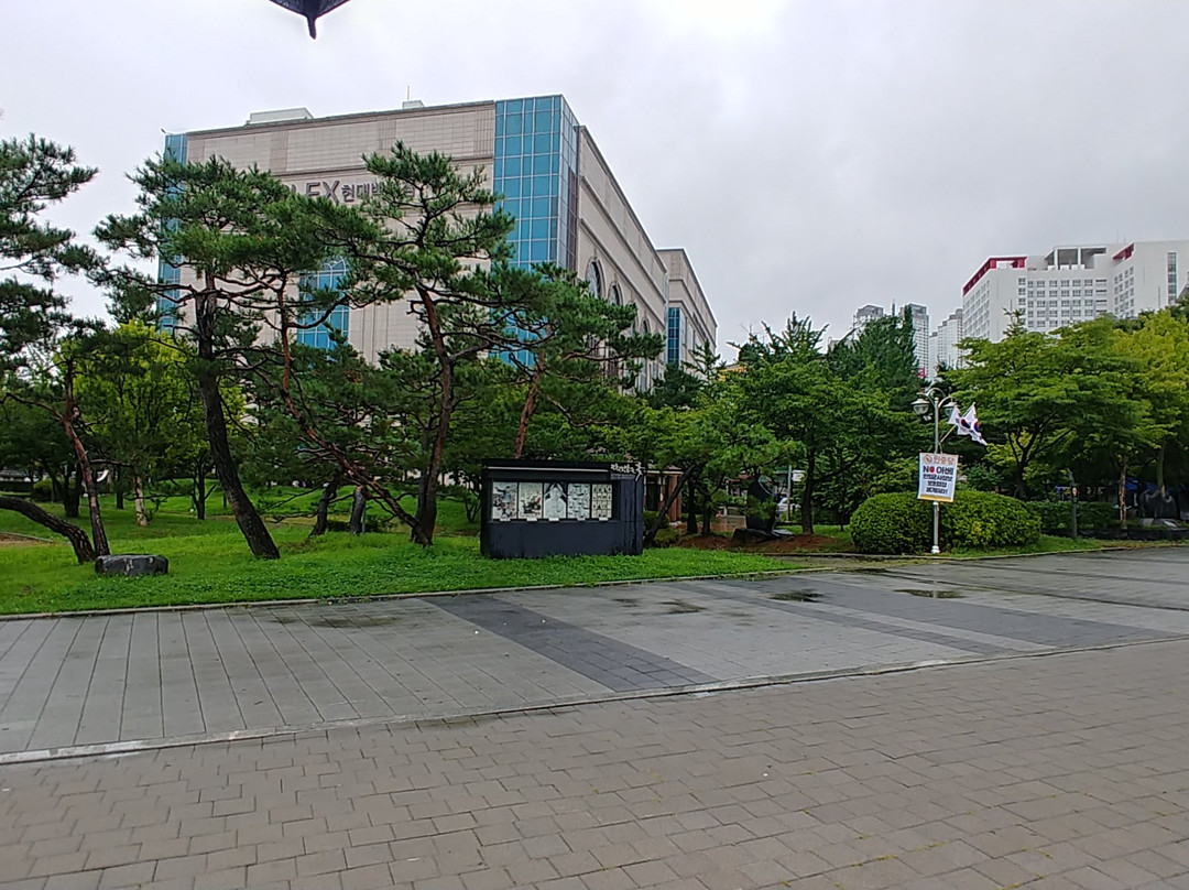 Ahn Jung-geun Park-富川市必去景点