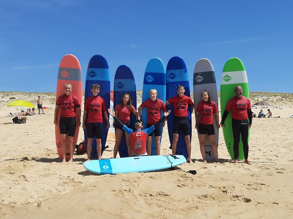 MAX RESPECT ST GIRONS Surfschool景点图片