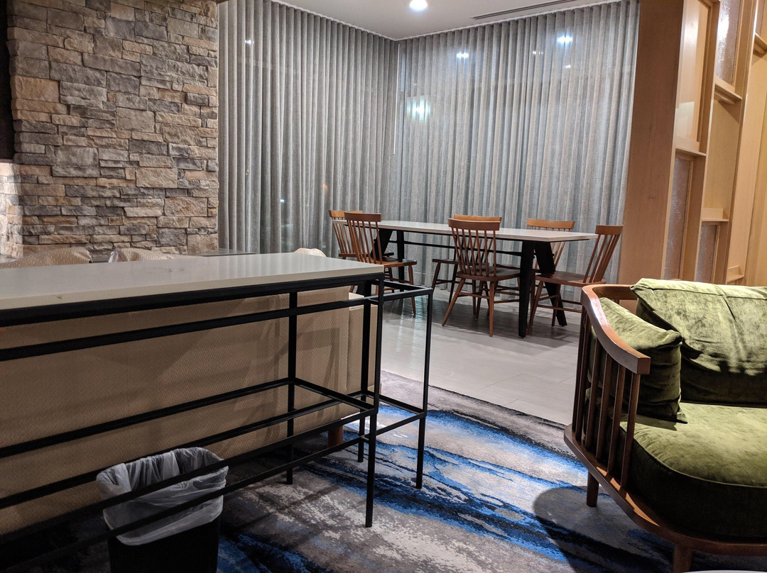 Fairfield Inn & Suites Allentown West主图