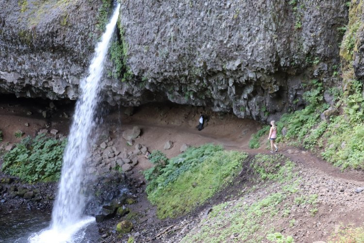Ponytail Falls-Cascade Locks必去景点