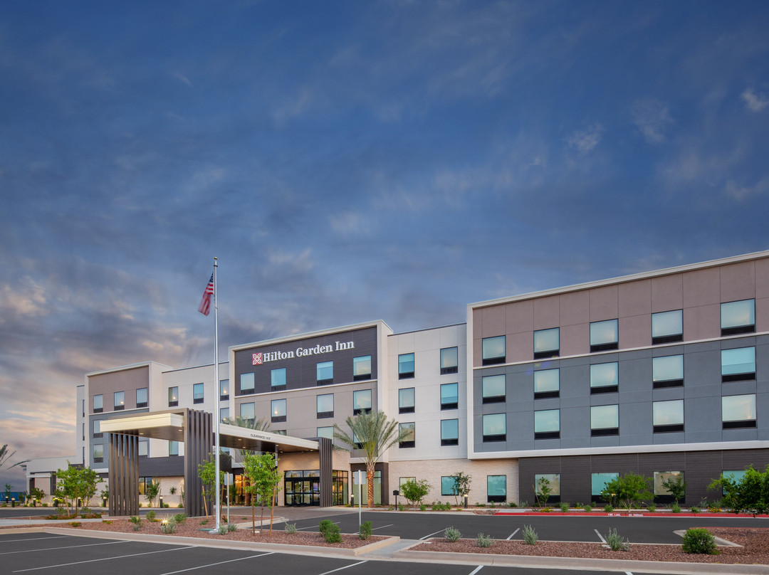 Hilton Garden Inn Surprise主图