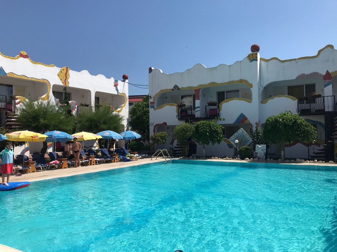 Hotel Laguna主图
