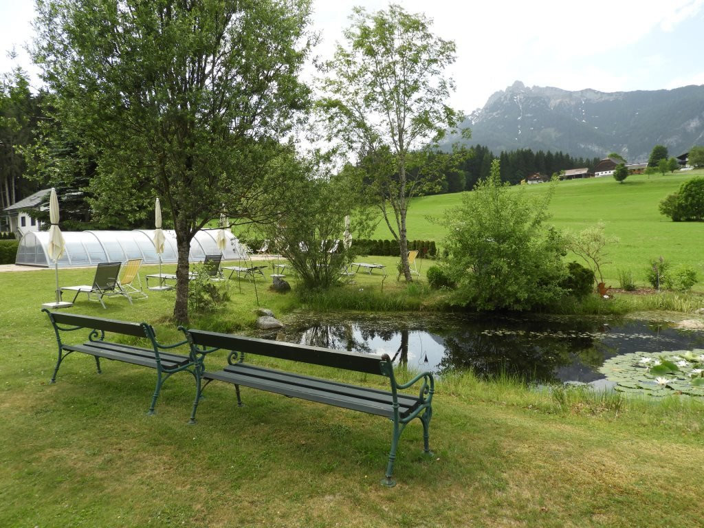 Landhotel Haeuserl im Wald主图