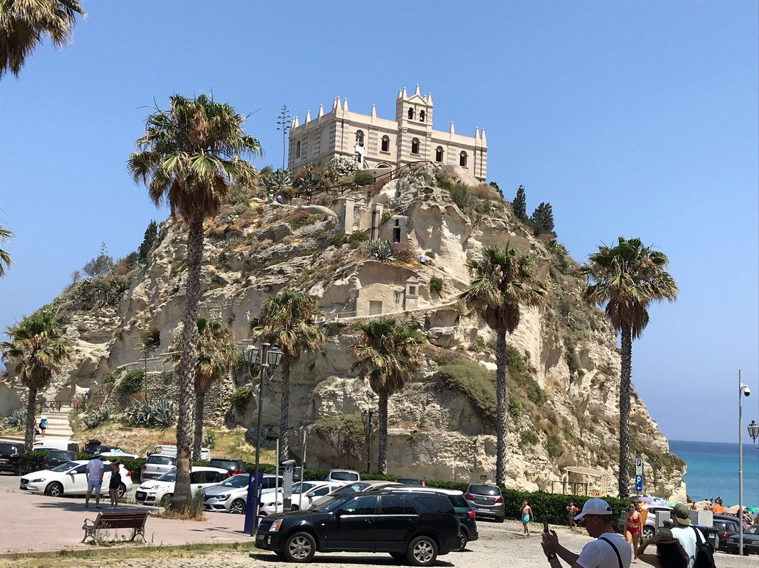 Santuario di Santa Maria dell'Isola di Tropea景点图片