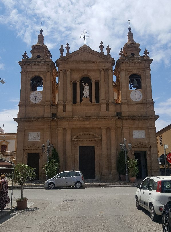 Basilica Soluntina Sant'Anna景点图片