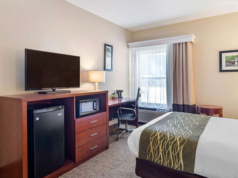 道格拉斯维尔舒适酒店主图