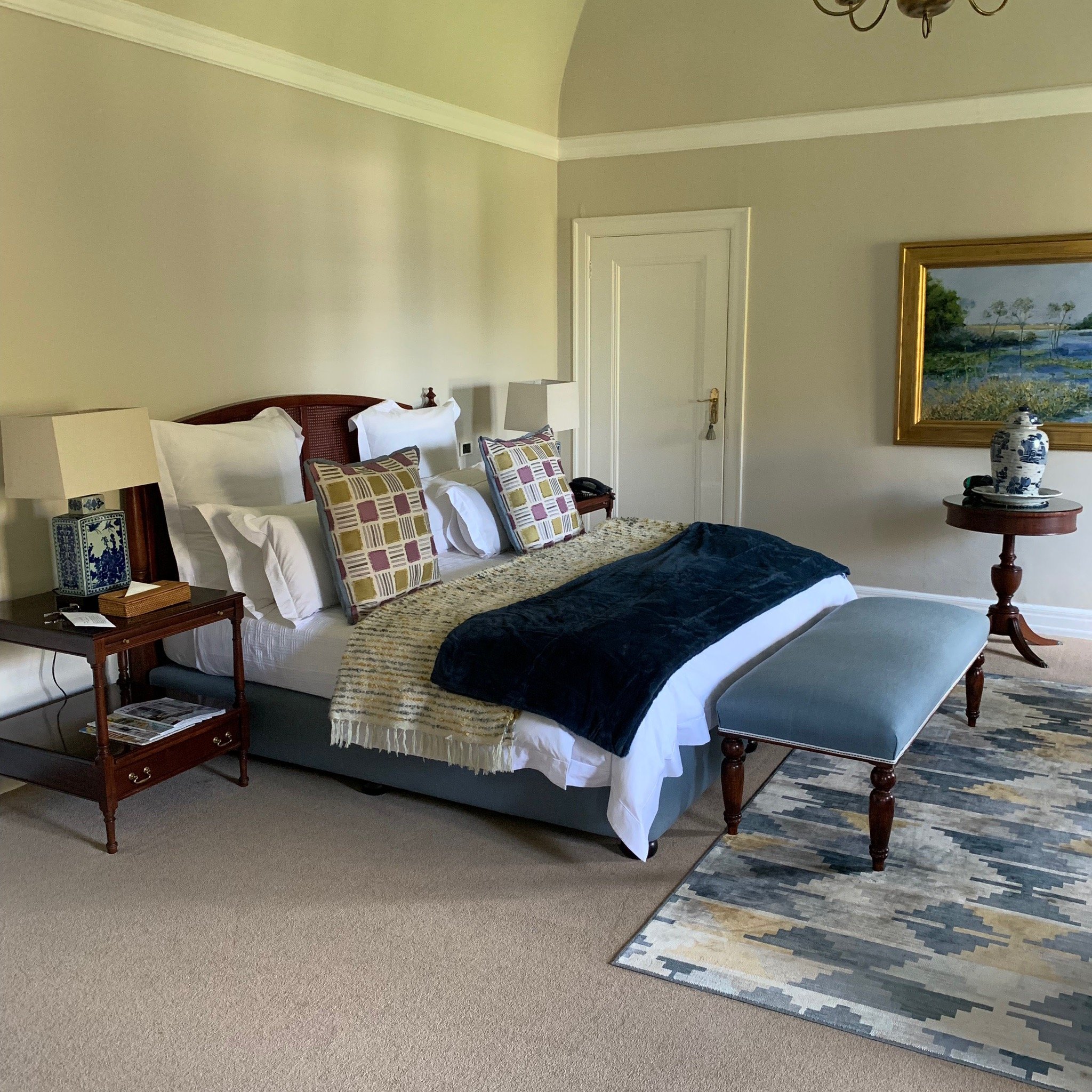 Old Mutual House-官方