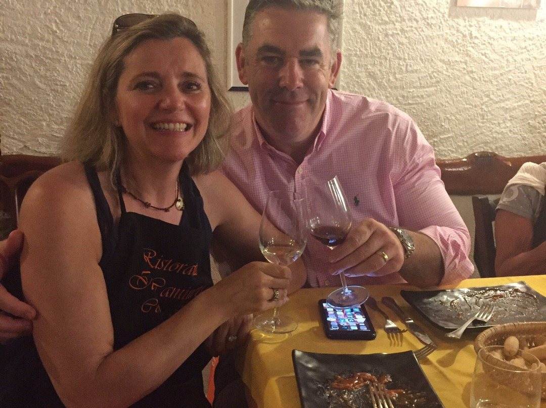 Ristorante Il Caminetto Cookery Lessons-瓦伦纳必去景点