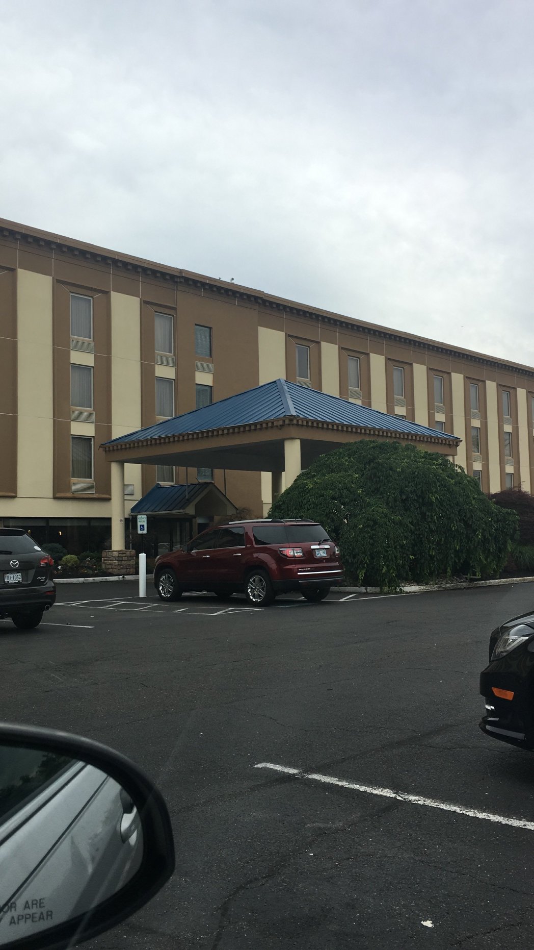 Fort Washington Inn-portrait