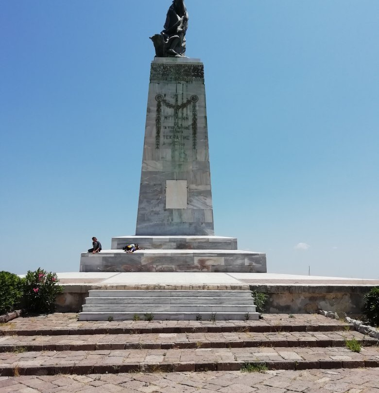 Agalma Eleftherias-米蒂利尼必去景点