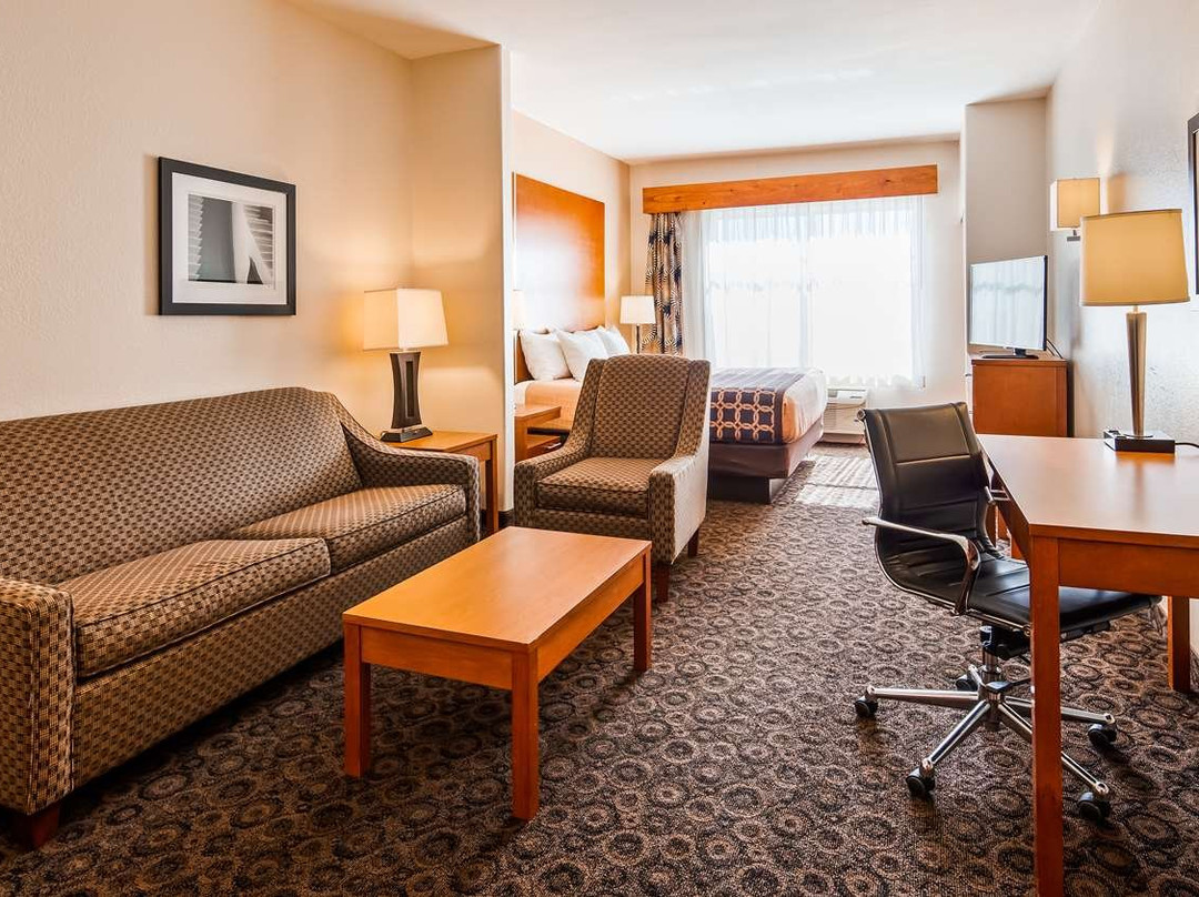 Best Western Plus Rose City Conference Center Inn主图