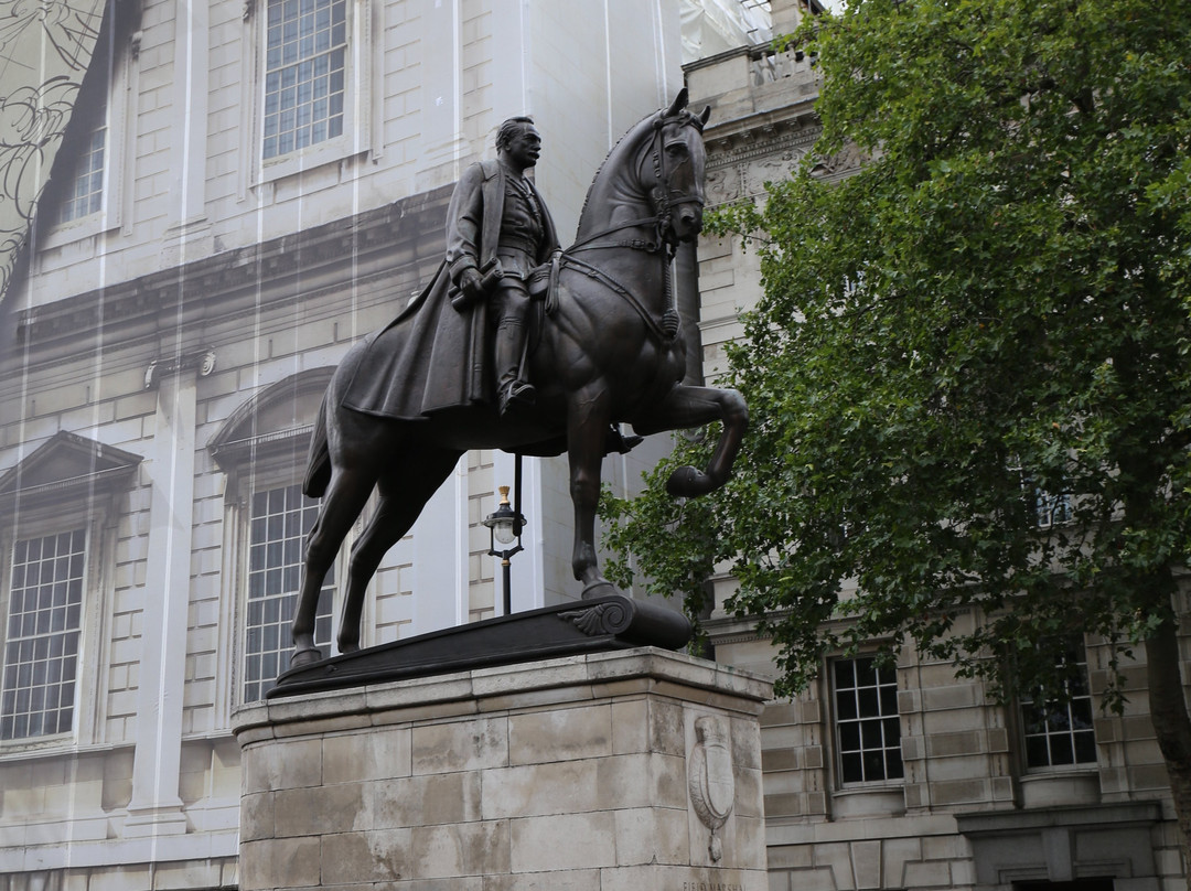 Earl Haig Memorial景点图片