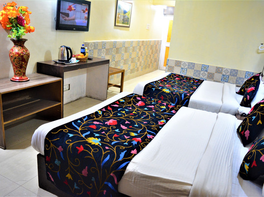 Badgam酒店住宿-克什米尔星级酒店