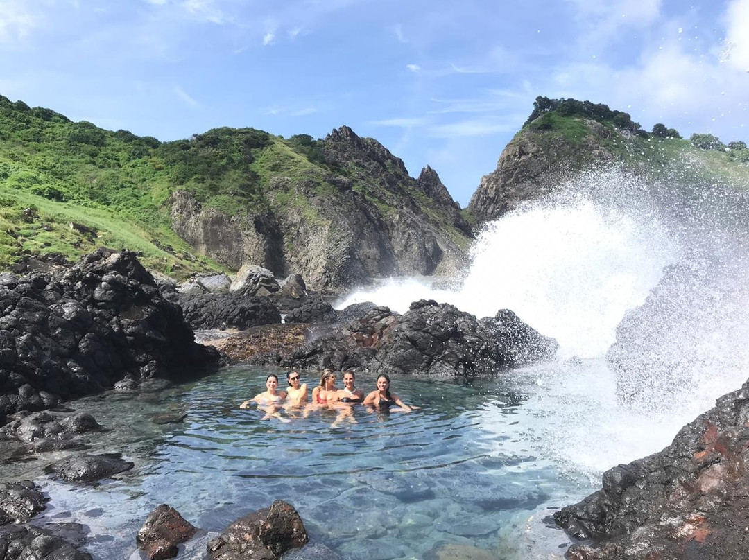 Enseada dos Abreus Beach-费尔南多-迪诺罗尼亚群岛必去景点