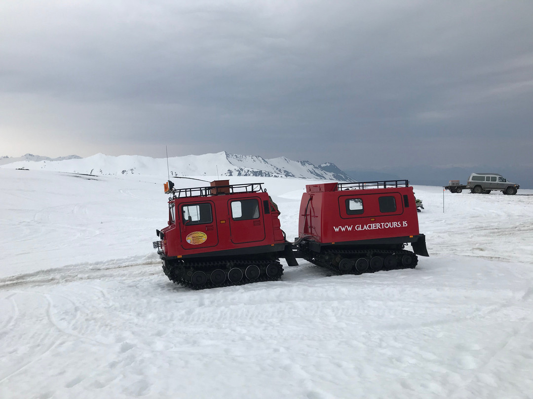 Glacier Jeeps景点图片