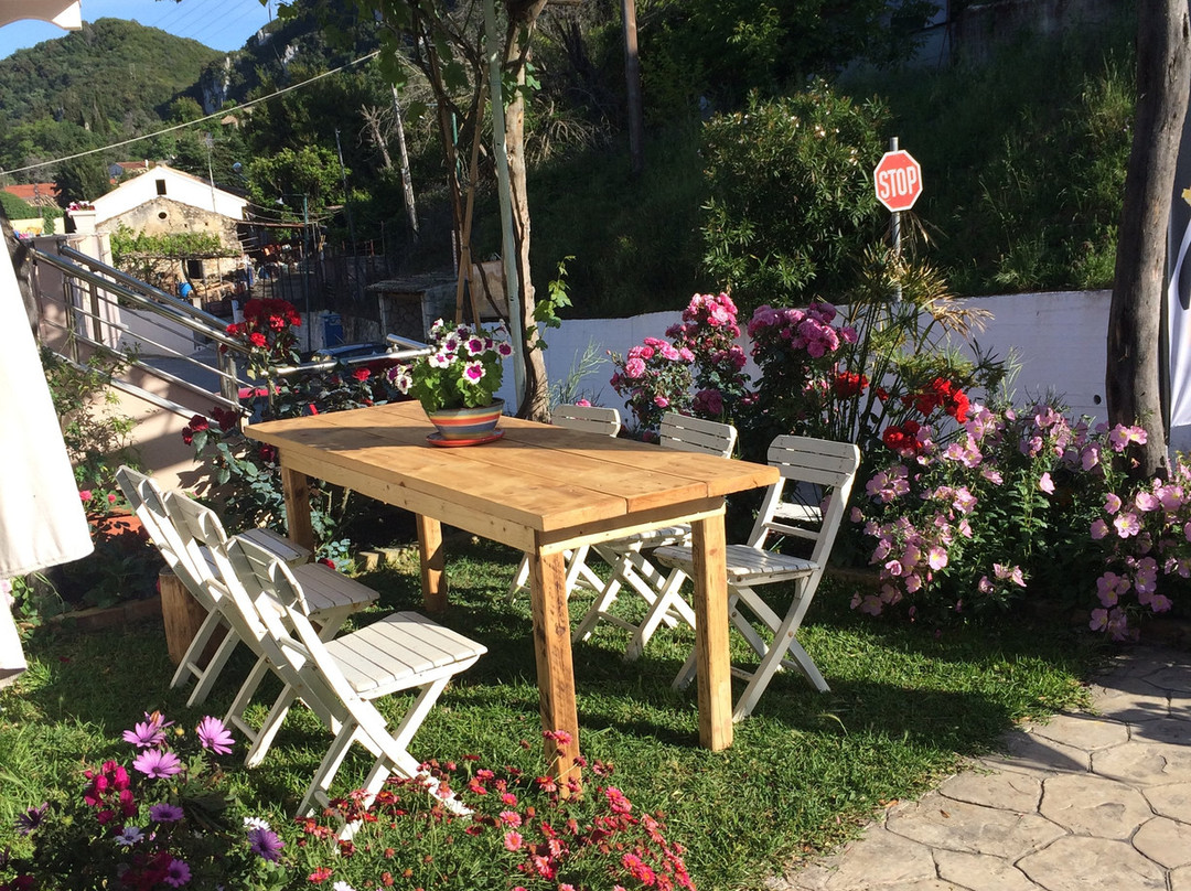 O topos mou-Pagoi必去景点