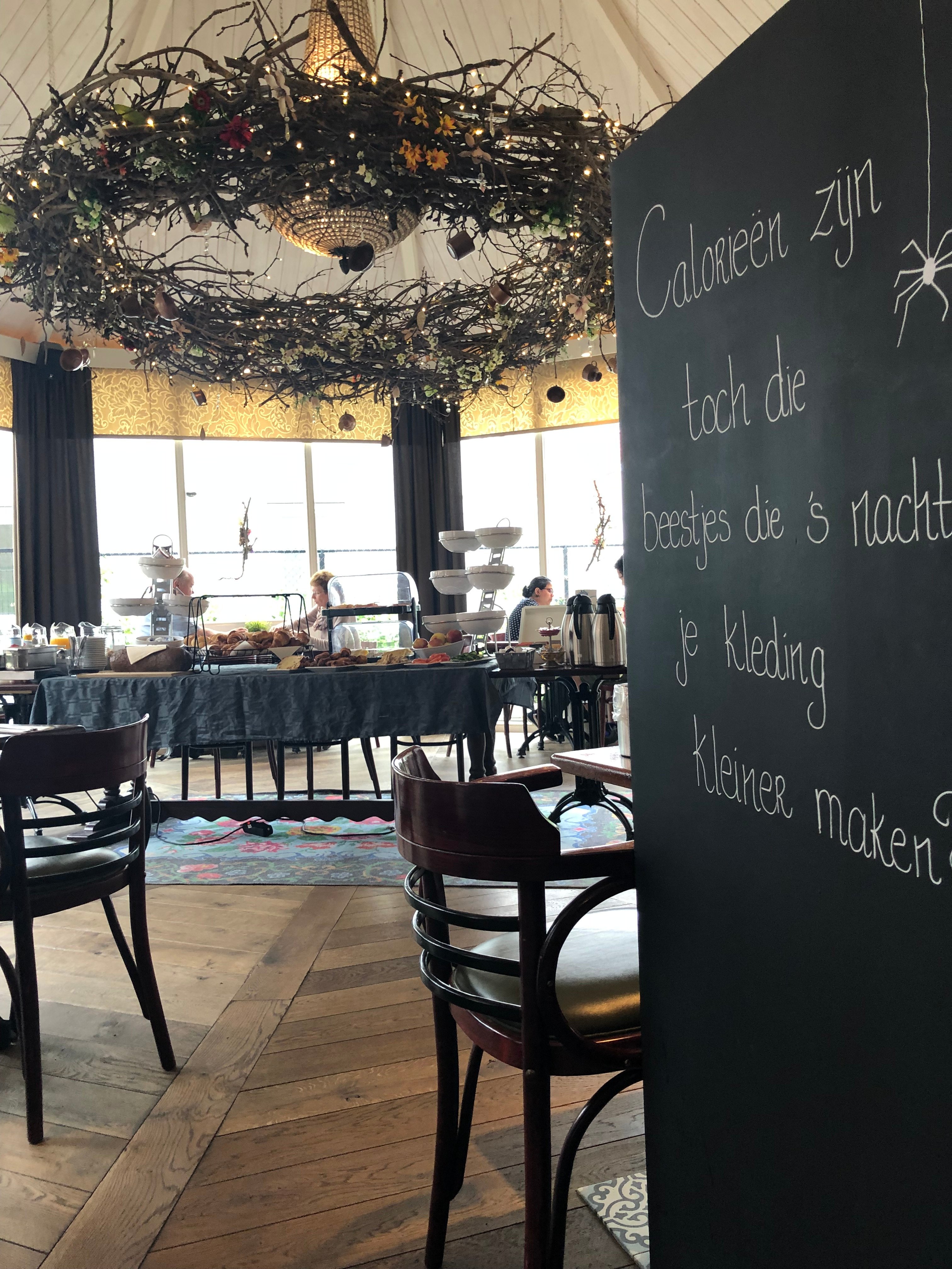 Eetcafe Pension Duinlust-餐饮