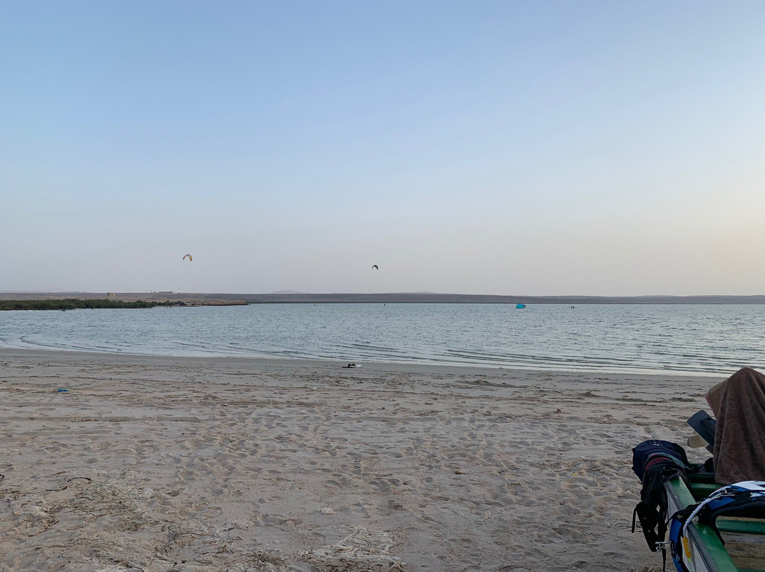 Oyo 107 Ras Al Hadd Waves Hotel主图