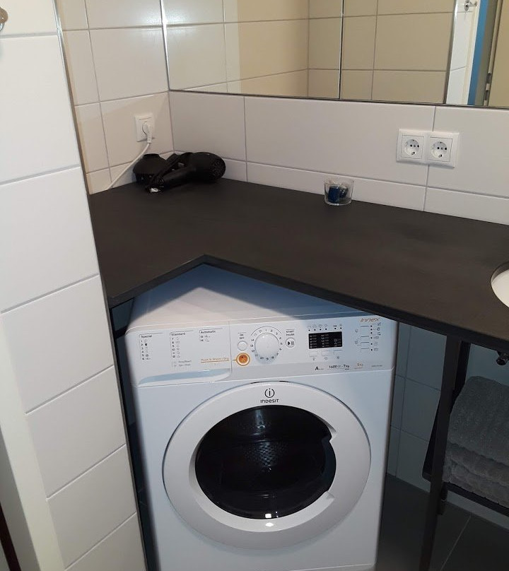 Vistay Apartments主图