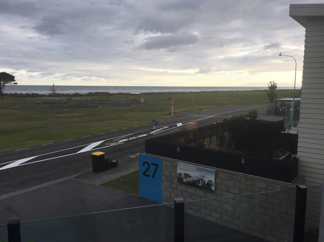 Carters by the Sea Beachside Apartments主图