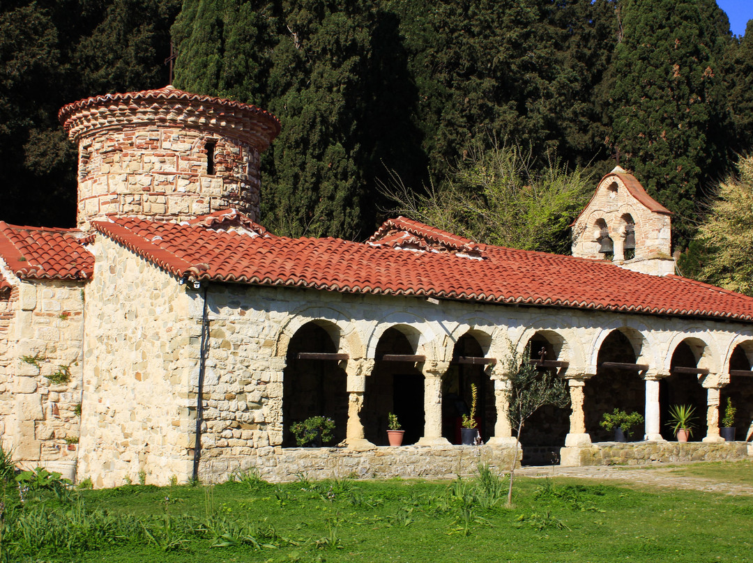 Zvernec Monastery景点图片