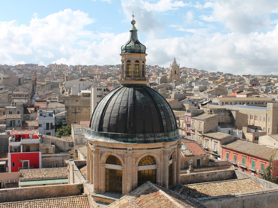 Campanile della Cattedrale San Giovanni Battista-拉古萨必去景点