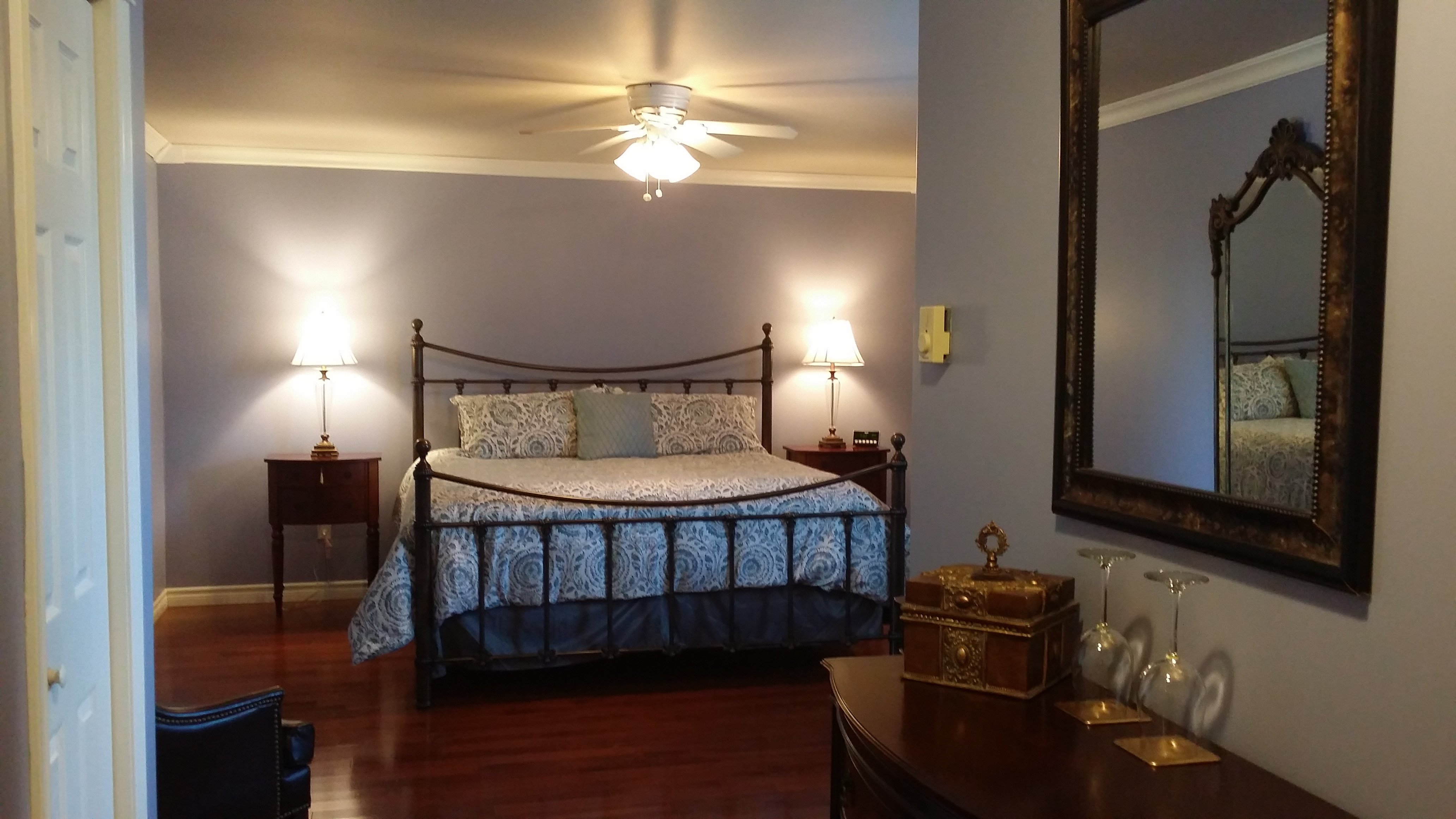 Carriage House Inn-官方