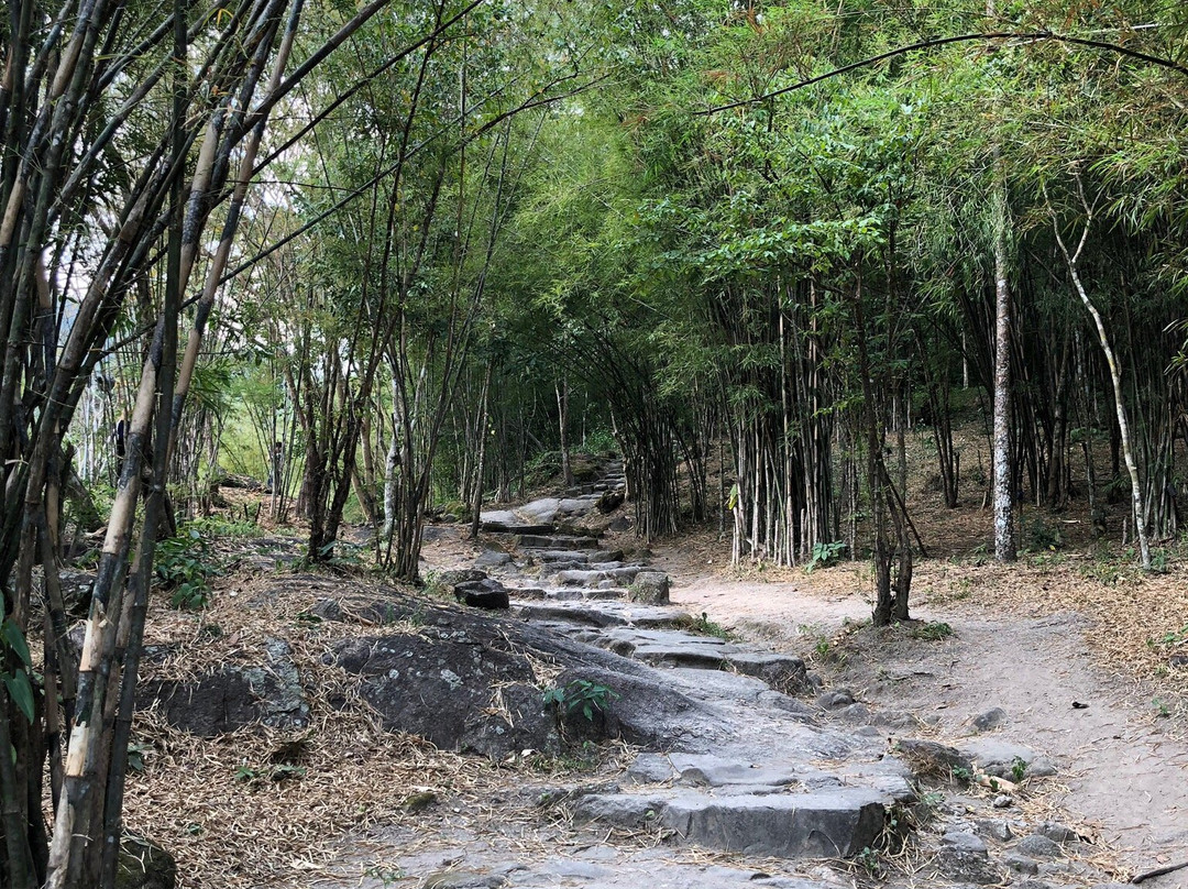 Kao Chon Waterfall景点图片