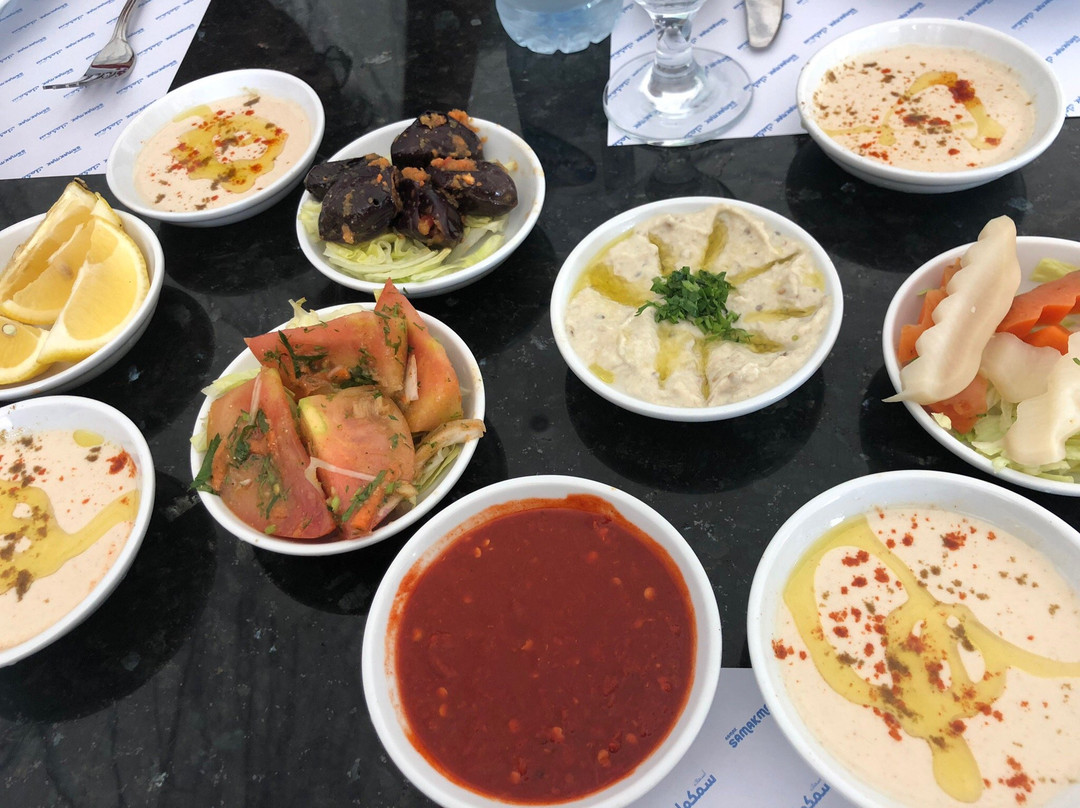 Asmak AlBahar Fish Restaurant