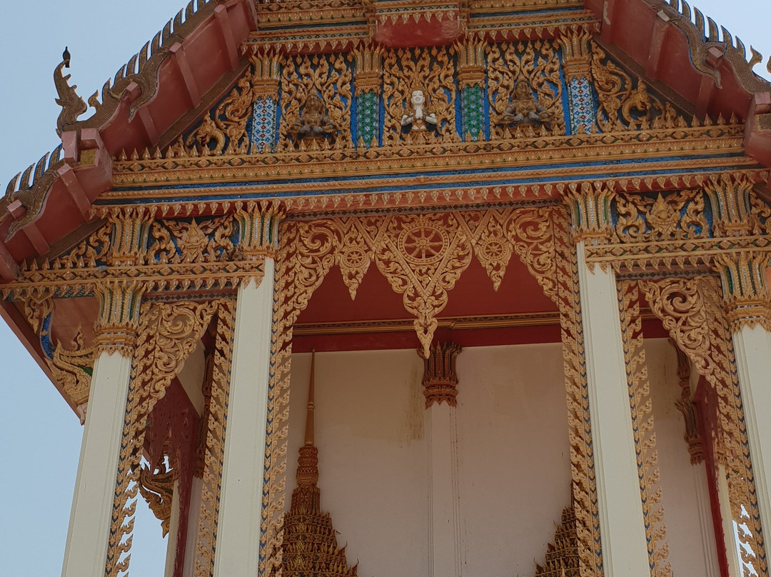 Wat Khao Lan Thom-Nong Kae必去景点