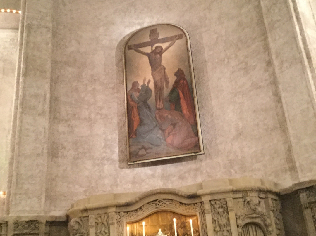 Holy Cross Church-德累斯顿必去景点