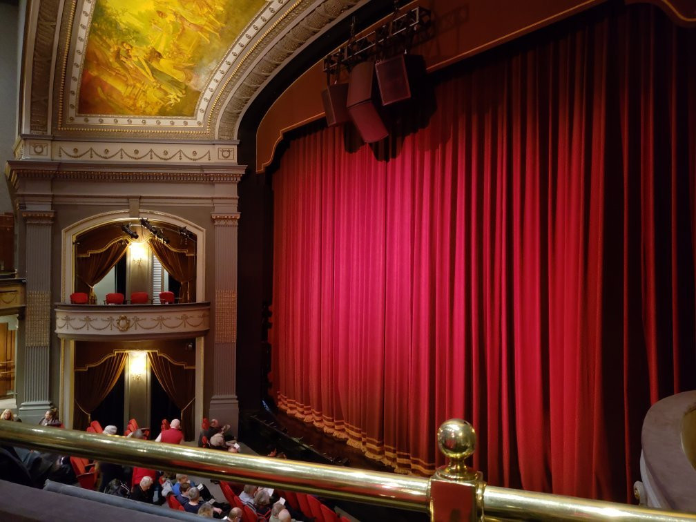 The Grand Theatre-伦敦必去景点