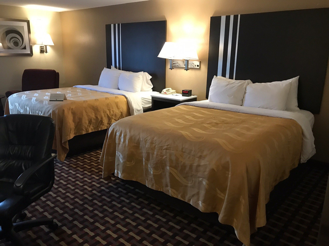 Quality Inn & Suites Middletown - Franklin主图