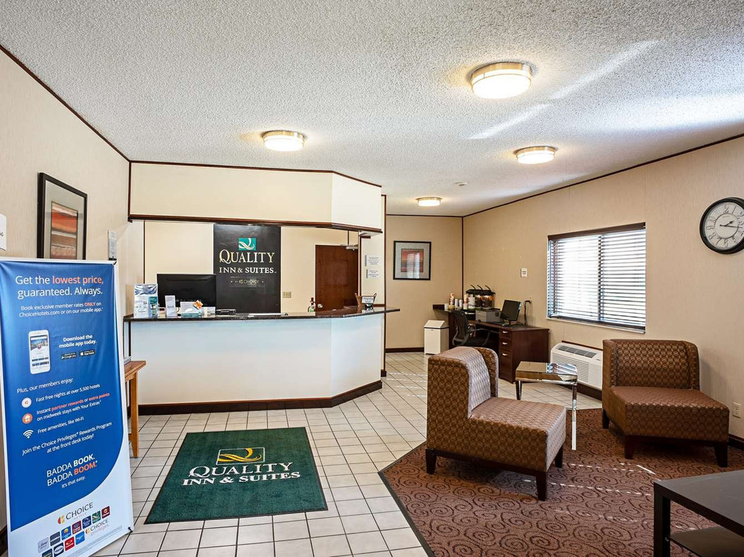 Quality Inn Galesburg Near US Highway 34 And I-74主图