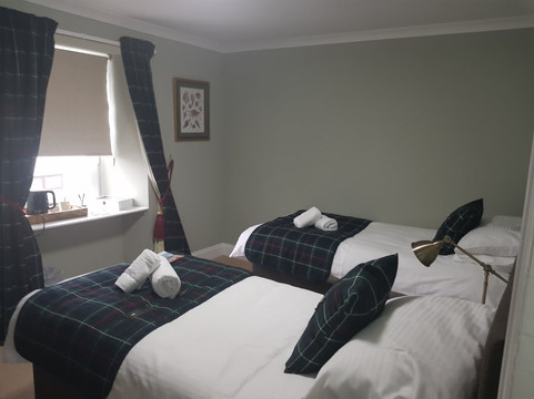 Peat Smoke Cottages主图