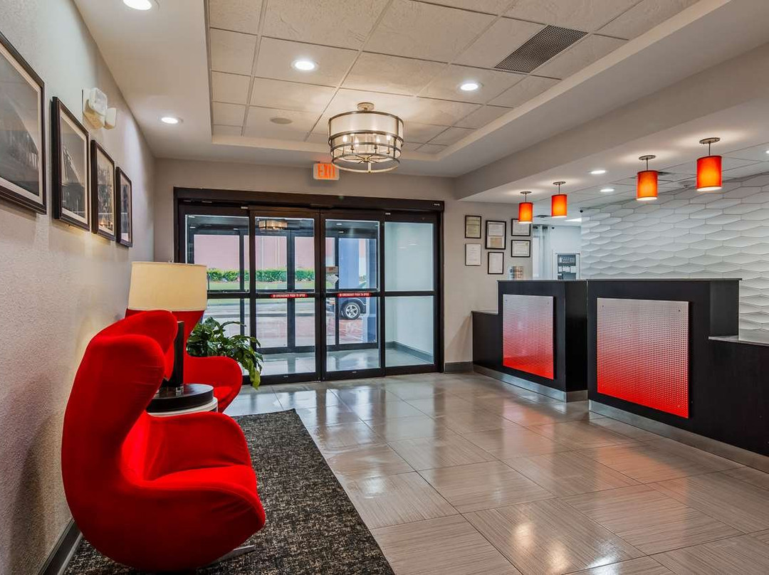 Comfort Inn & Suites主图